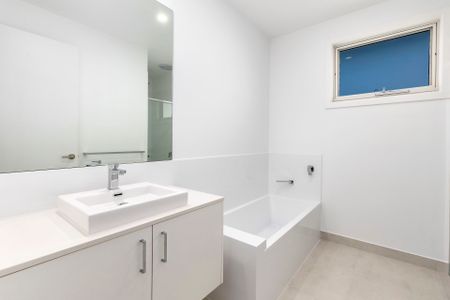 Unit 1/24 South Road, Rosebud. - Photo 5