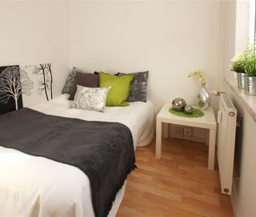 Kuschelige 1-Raum-Wohnung mit Balkon und Aufzug sucht neuen Bewohner - Photo 3