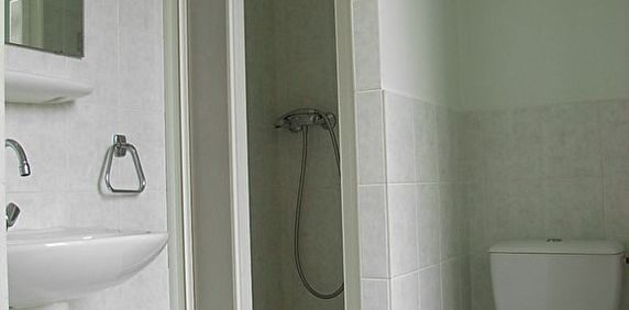 Location Appartement 1 pièce 18m² - Photo 2