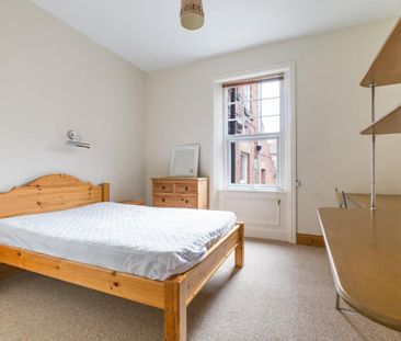 5 bedroom maisonette to rent - Photo 2