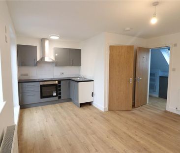 Studio to rent - Photo 3