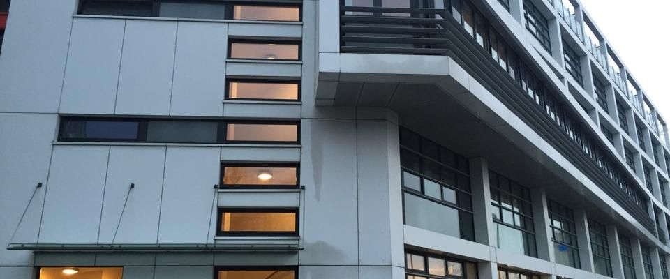 HAFEN - OFFENE EINBAUKÜCHE - PARKETT - BALKON - NÄHE WDR UND RHEINTURMM - Foto 1