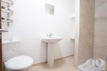 1 bedroom property to rent - Photo 4