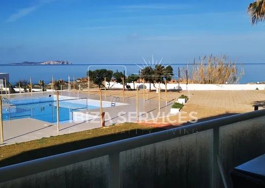 Long-Term Rental: 70 m² 2 bedrooms Apartment with Pool and Sea Views