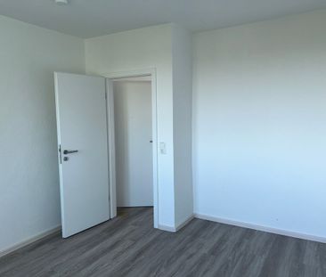 3 Zimmer, Bad, Küche.. mit Einbauküche! - Photo 3