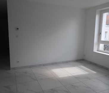 Appartement Le Chambon-Feugerolles - Photo 2