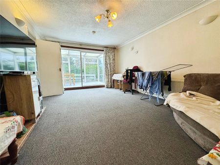 2 bedroom bungalow to rent - Photo 4