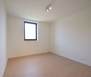 Luxueus afgewerkte nieuwbouwwoning met 3 slaapkamer te Jonkerhove - Photo 2