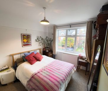 3 Bed Semi-Detached House, Russell Road, M16 - Photo 6