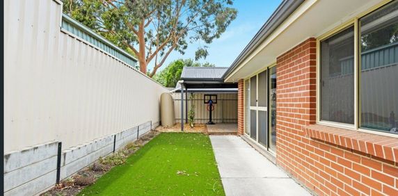 Quiet Location - Group of Three - Photo 2