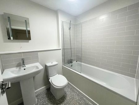 Southbank Court, Nottingham, NG2 - Photo 5