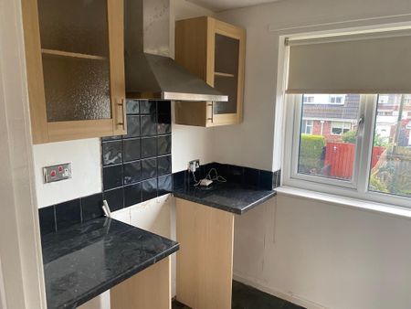 2 bedroom house share to rent - Photo 3