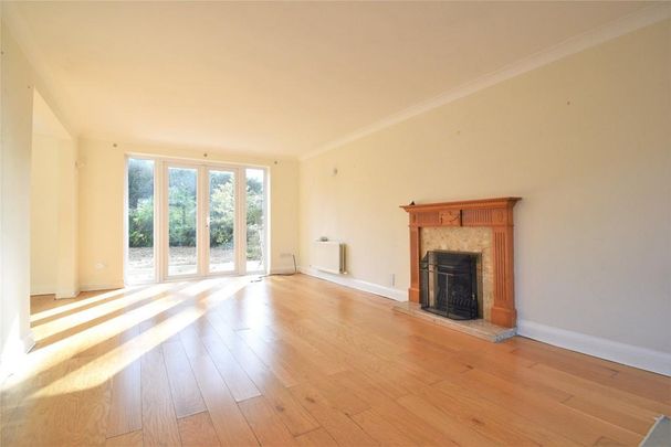 4 bedroom detached house to rent - Photo 1