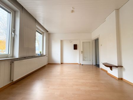 Einzigartige Altbauwohnung mit Atelier und großem Garten | ab sofort in Gladbeck-Ellinghorst - Photo 2