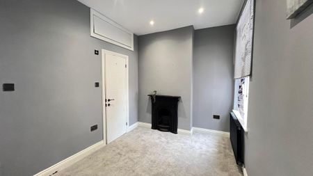 3 bedroom maisonette to rent - Photo 5