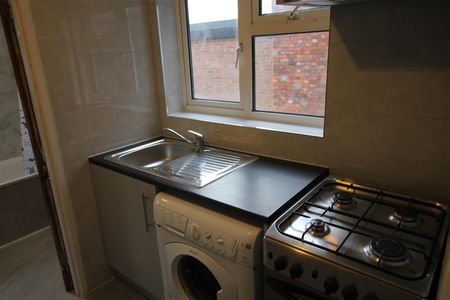 Kitchener Road, High Wycombe - Photo 4