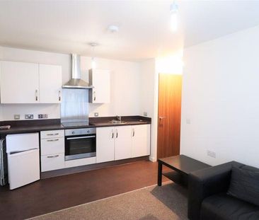 1 bedroom apartment to rent - Photo 2