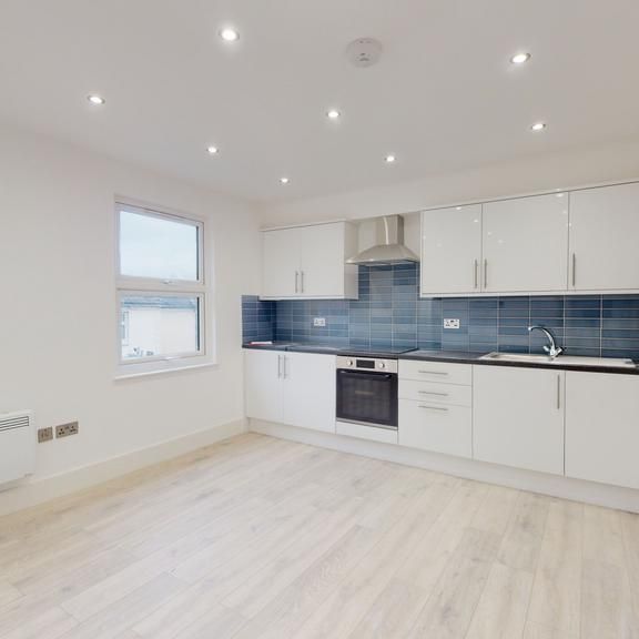 2 bedroom flat to rent - Photo 1