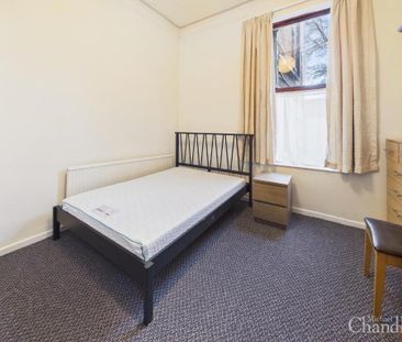 Apt 1, 6 St. Judes Avenue, Belfast, BT7 2GZ - Photo 2