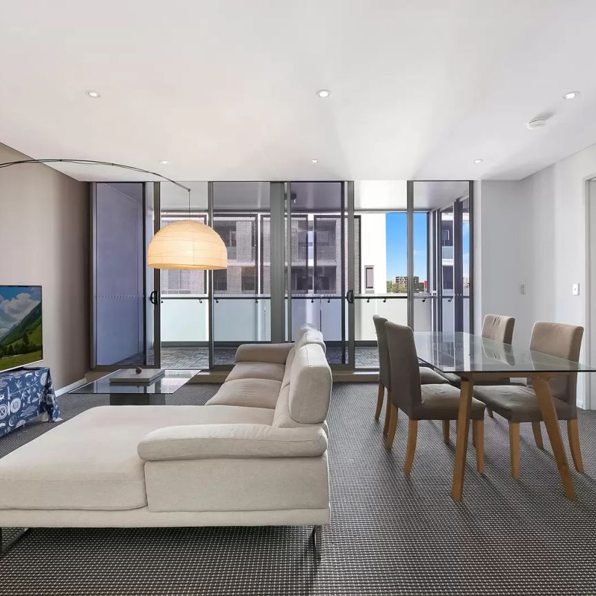 MGM MARTIN - TWO BEDROOM APARTMENT - Photo 1