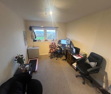 Springburn Road, Glasgow, G21 1SA - Photo 6