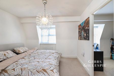 5 bedroom townhouse to rent - Photo 4