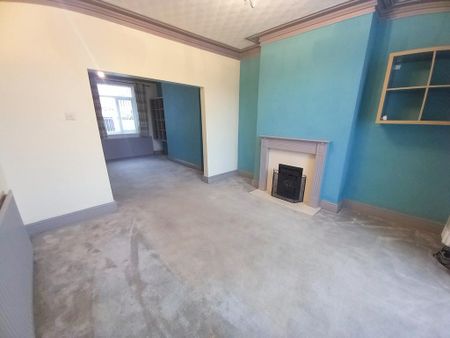 2 bedroom terraced house to rent - Photo 2