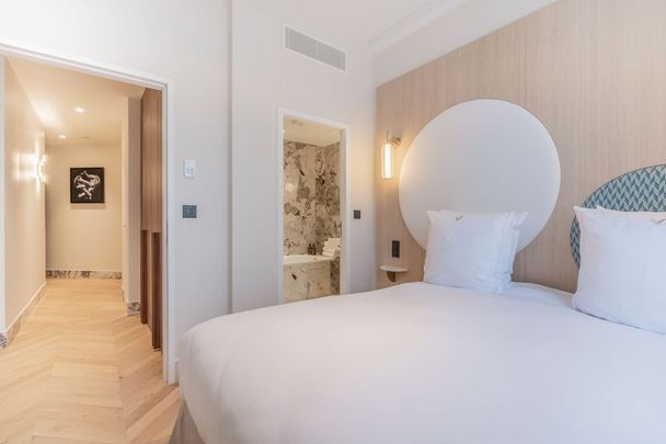 Appartement à louer rue de Rennes, Paris 6ème - Photo 1