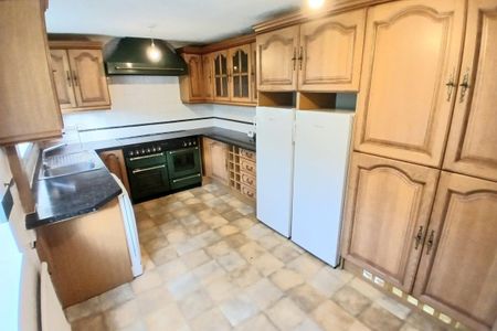 Canterbury Way - Photo 3