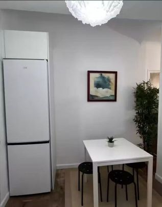 Calle de Cavanilles, Madrid, Community of Madrid 28007 - Foto 1