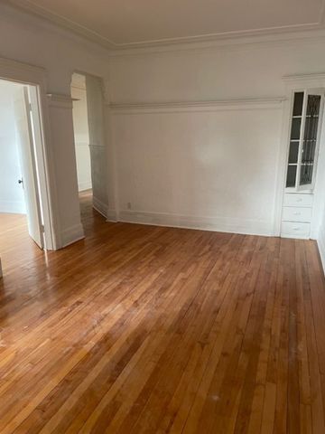 Rue St-Denis, H2P 2G8, Montréal - Photo 5