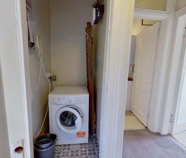 2 bedroom flat to rent - Photo 6