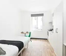 Executive Studio - Photo 4