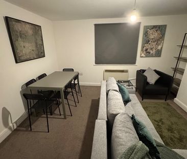 2 Bed Flat, Portland Street, SO14 - Photo 1