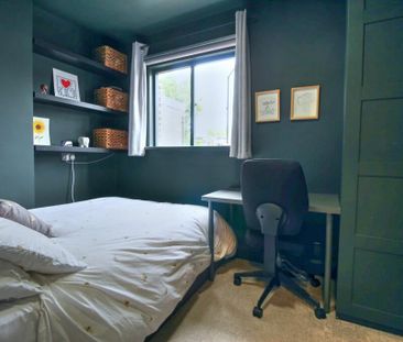 1 Bed Flat, Lithos Road, NW3 - Photo 4