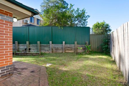 12B Pearce Road, Quakers Hill. - Photo 4