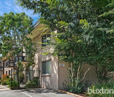 LIFESTYLE LOCATION! - Photo 6