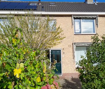 Huis te huur: Vincent van Goghweg 29 1506 JB Zaandam - Foto 1