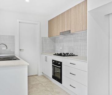 Modern Duplex - Photo 3