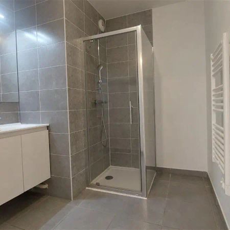 Location appartement 3 pièces - 61m² à L'isle-d'abeau (38080) - Photo 4