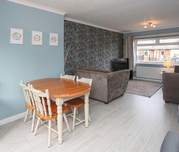 9 Silverstream Avenue, Bangor, BT20 3LP - Photo 2