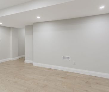 For Lease - 3551 Wass Crescent Unit# LOWER, Oakville, Ontario - Photo 2