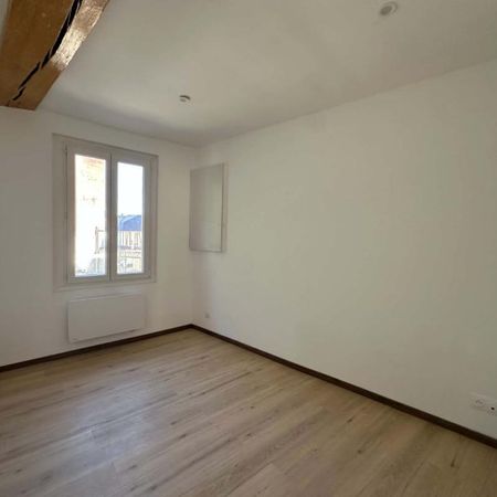 Location Appartement 2 pièces 51m² EU 76260 - Photo 4