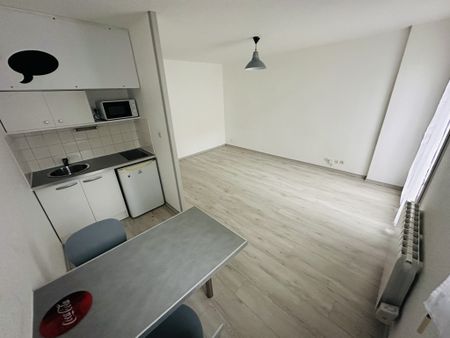 Location Appartement 1 pièce 25m² LIMOGES 87000 - Photo 4