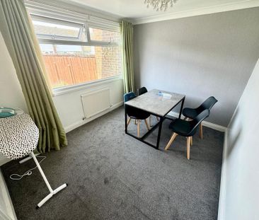 4 bedroom house share to rent - Photo 1