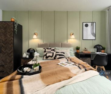1 bedroom in a house share to rent - Photo 3
