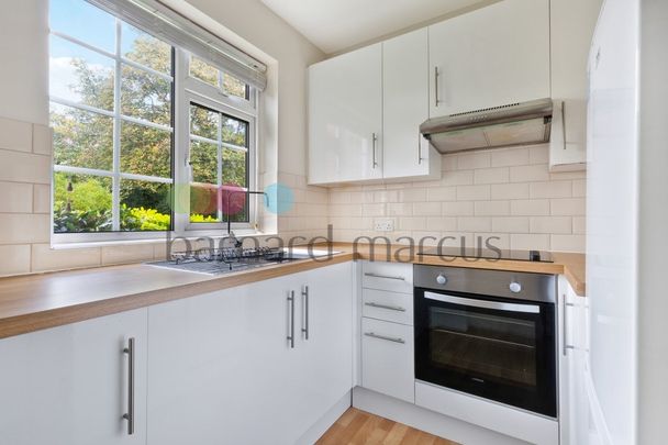 Limpsfield Road - Photo 1