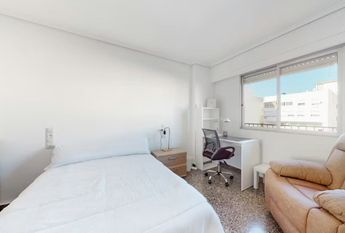 Avinguda al Vedat, Torrent, Valencian Community 46900