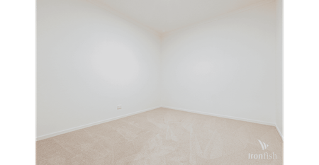 Brand New Home in Aurora Estate Modern, Bright & Convenient! - Photo 4