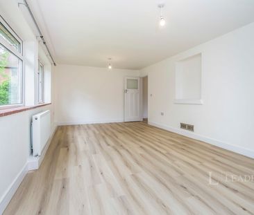 3 bedroom bungalow to rent Norheads Lane, Biggin Hill, Westerham, TN16 - Photo 2